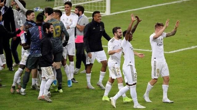 努诺：下半场我们掌控了比赛，甚至有机会从曼联主场带走三分