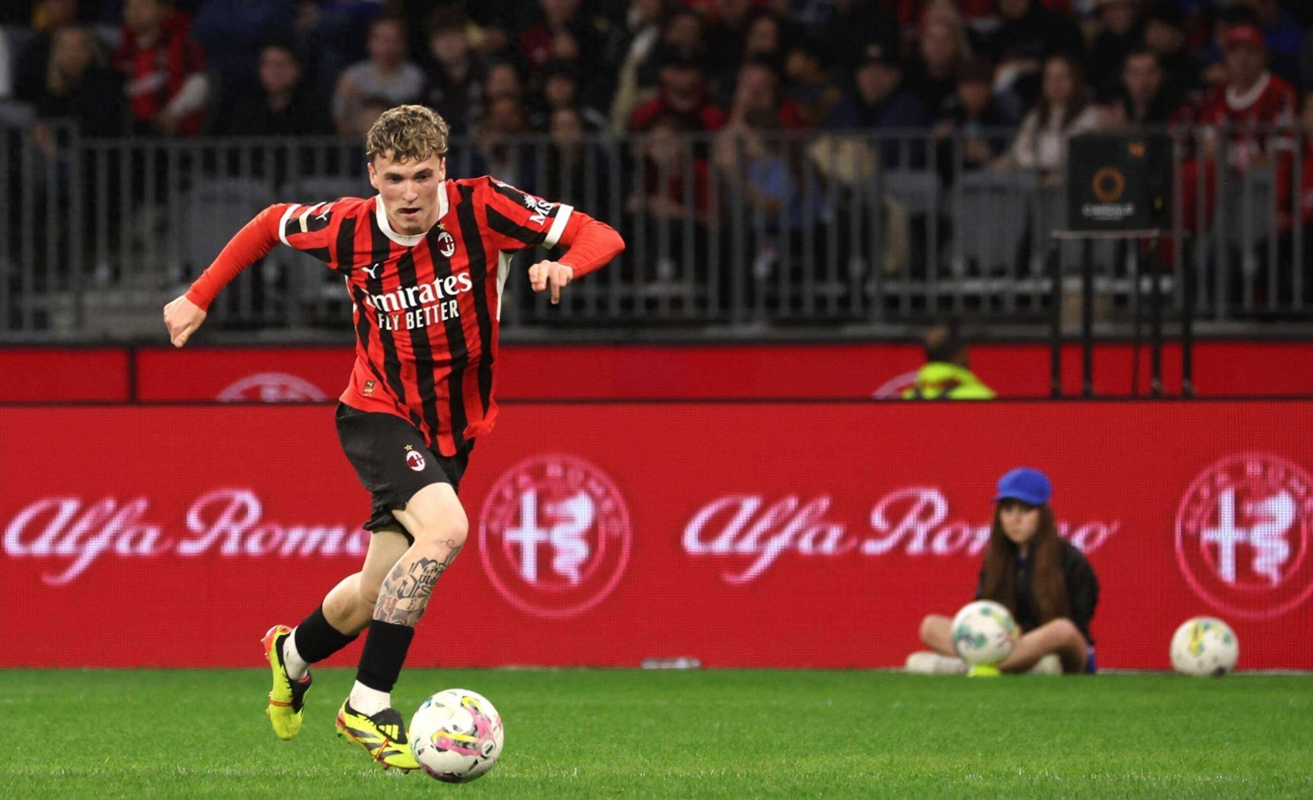 2025粤港澳大湾区慈善网球友谊赛举办