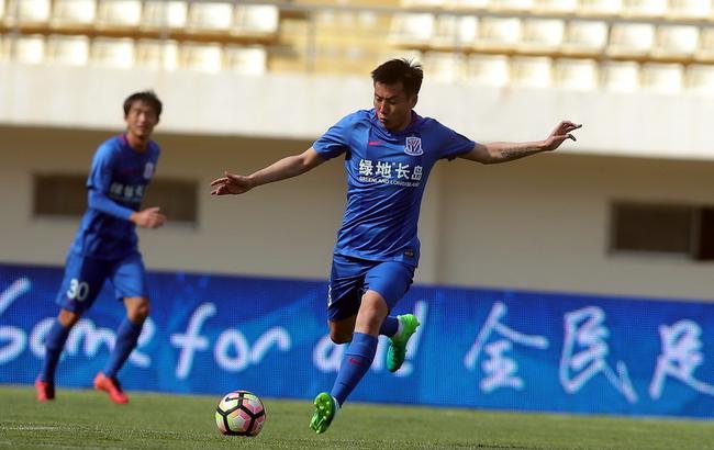 2025成都乒联混团世界杯，中国8-0胜韩，日8-3胜德，张本智和状态不佳，恐难晋级决赛。