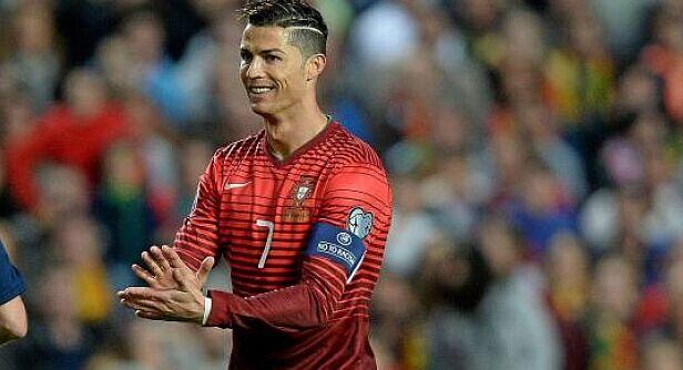 官方：洛杉矶FC与38岁门将洛里续约至2026年，含1年续约选项